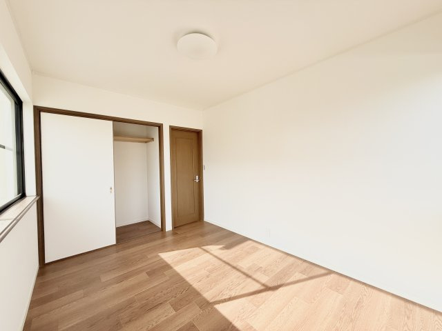 中央区上新屋町の洋室|約6帖の洋室です。