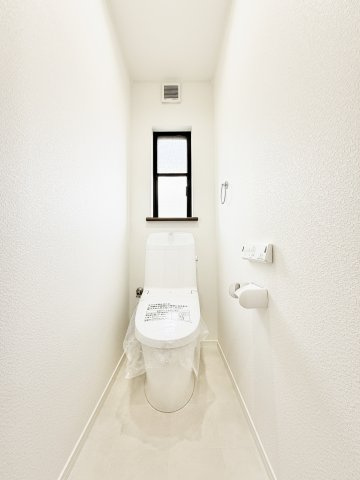 中央区上新屋町のトイレ|温水洗浄便座なので、毎日快適にお使いいただけます。
