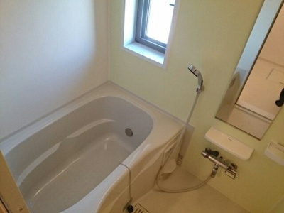 【浴室】 | エテルノ | お風呂です