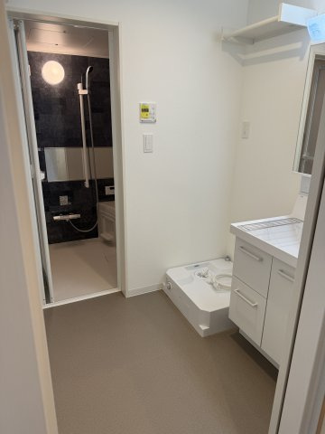 Cocon Grandjour　西宮中須佐町の独立洗面台