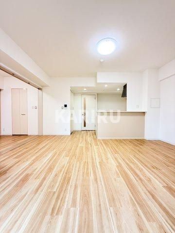 メゾンドボヌール弁天町の居間・リビング