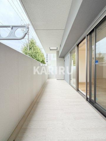 メゾンドボヌール弁天町のバルコニー