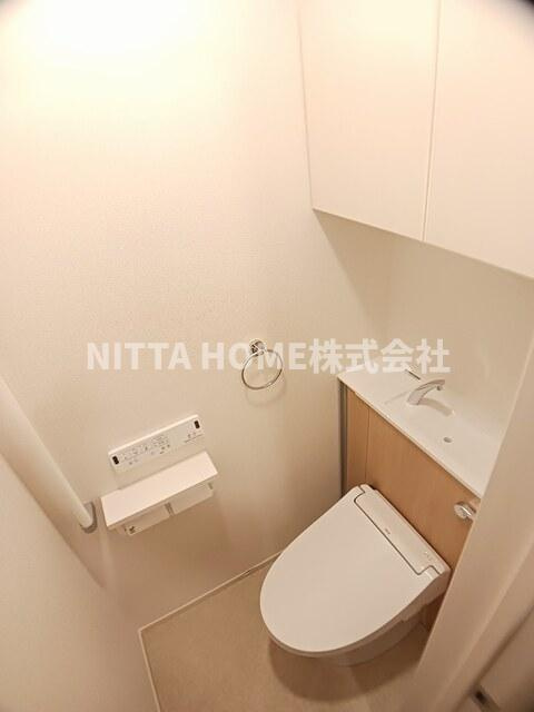 シャルム朝来のトイレ|温水洗浄付きのトイレになります◇
