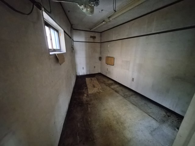 福地　店舗の内装