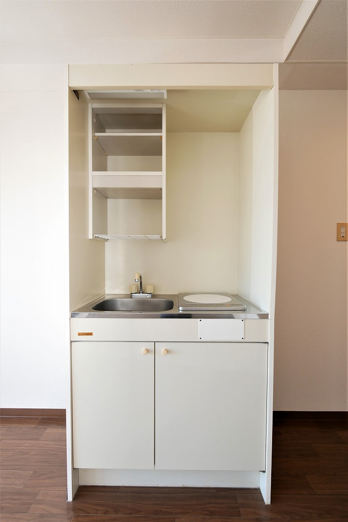 Calm西原のキッチン|Calm西原601