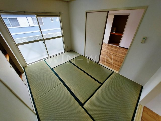 フレグランス三ツ相 B棟の寝室