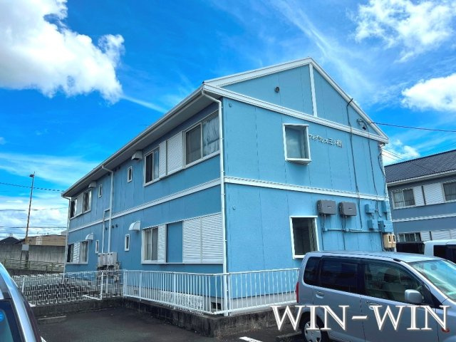 フレグランス三ツ相 B棟の外観