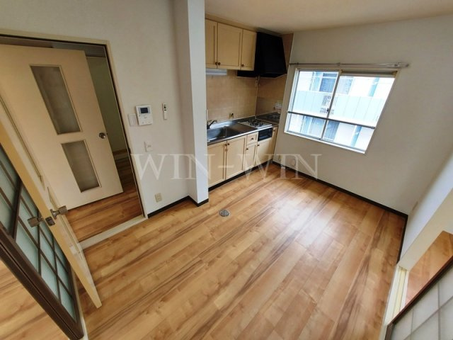 フレグランス三ツ相 B棟の居間・リビング