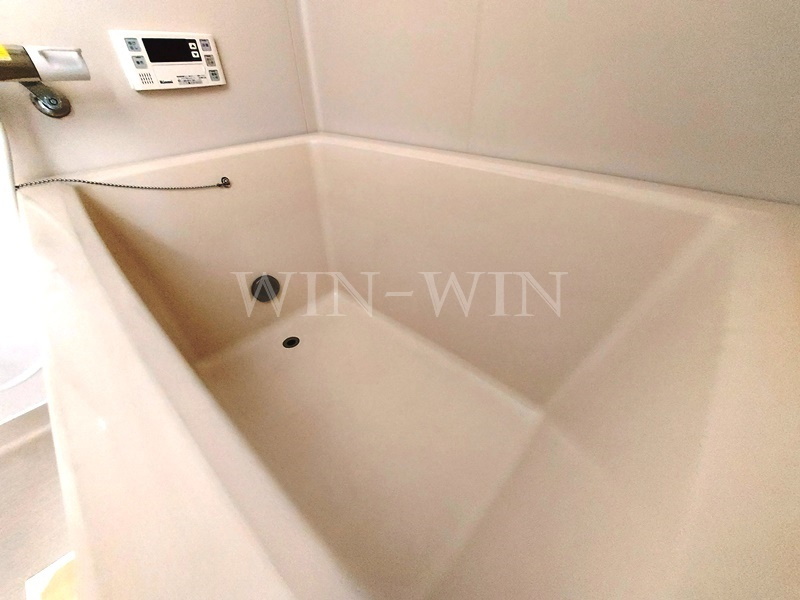 フレグランス三ツ相 B棟の浴室