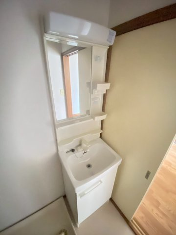 【独立洗面台】