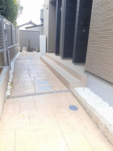 クレアガーデン大高台のエントランス