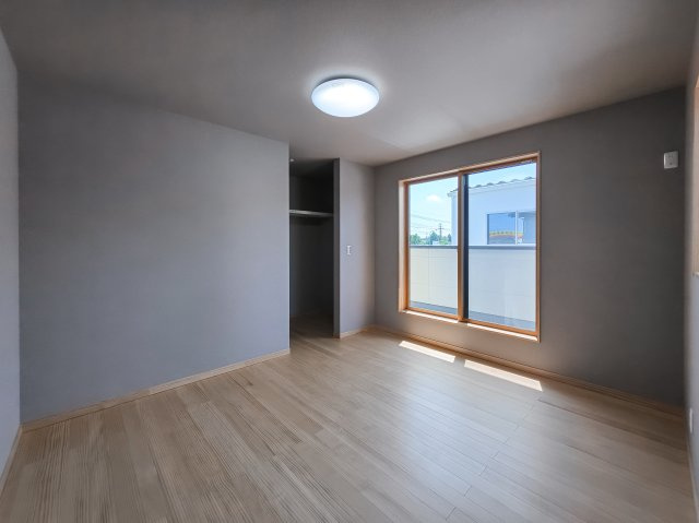 【寝室】