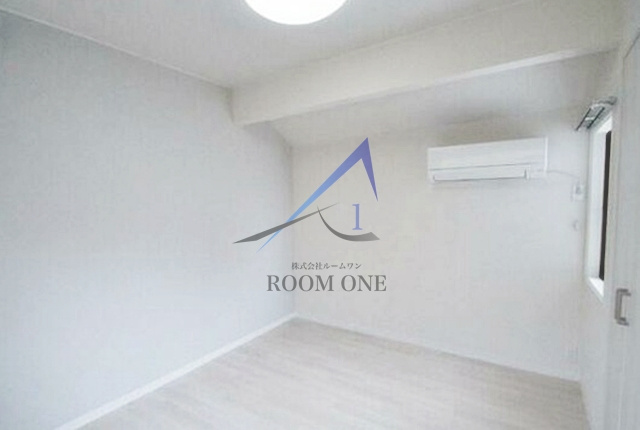 ｗｉｔｈ　ｐｌｕｎｔｓ　北町の寝室|寝室です。