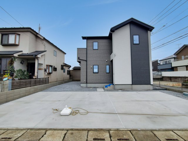 北葛飾郡松伏町　大字松伏　　新築戸建　全1棟