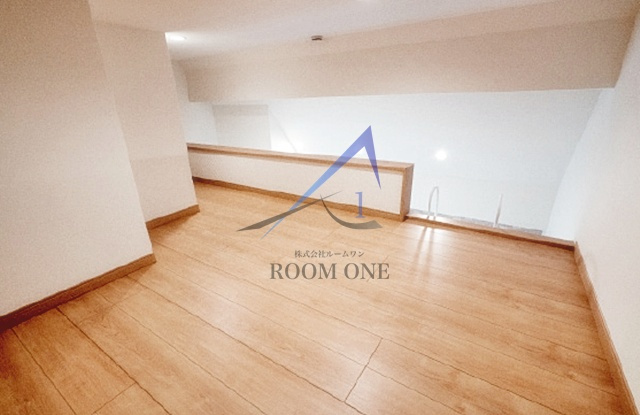 ＯＪ　ＨＩＬＬＳ　ＦＩＲＳＴのその他