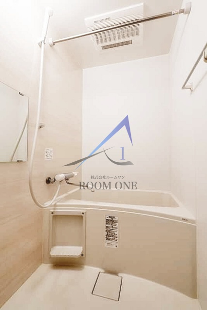 ＯＪ　ＨＩＬＬＳ　ＦＩＲＳＴの浴室|お風呂です。