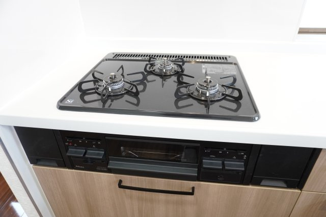 越谷市大字大道 中古戸建のキッチン