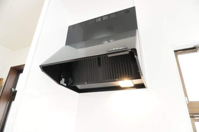 越谷市大字大道 中古戸建のキッチン