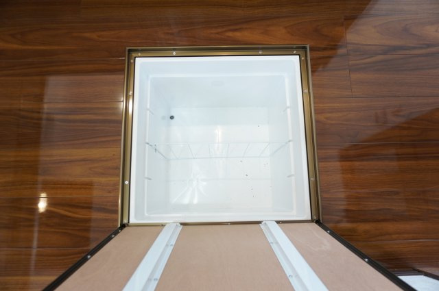 越谷市大字大道 中古戸建のキッチン