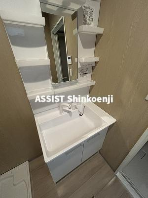 惠邸の独立洗面台