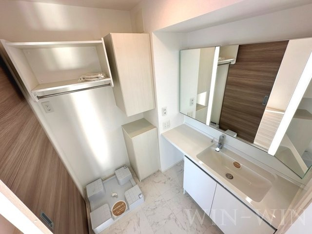 ビラ賀殿の洗面所|イメージ（同建物内・同間取りの写真）