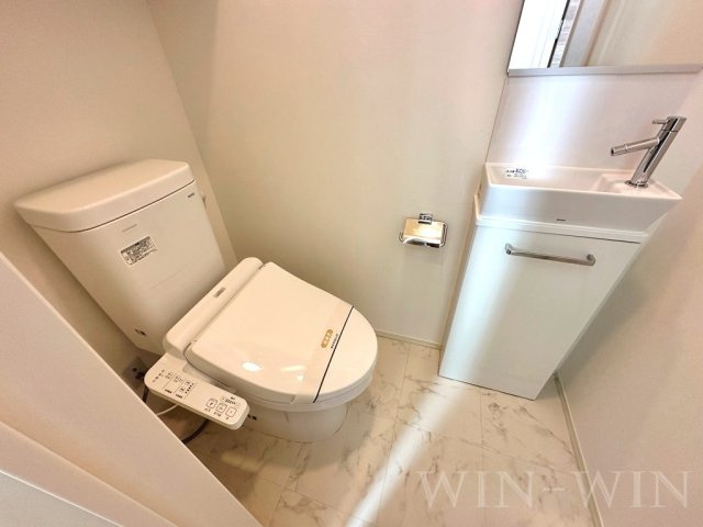 ビラ賀殿のトイレ|イメージ（同建物内・同間取りの写真）