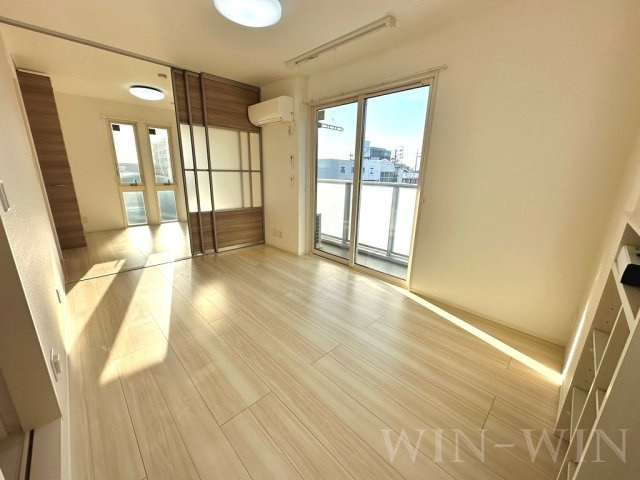 ビラ賀殿の居間・リビング|イメージ（同建物内・同間取りの写真）