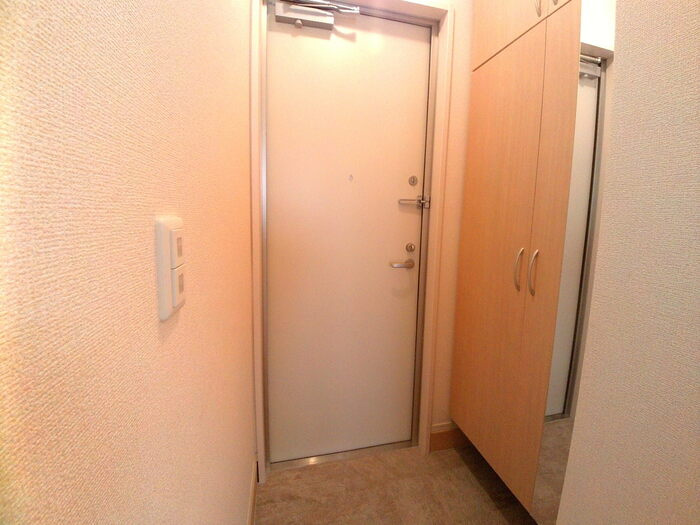 ファーストステージ小田急相模原の玄関