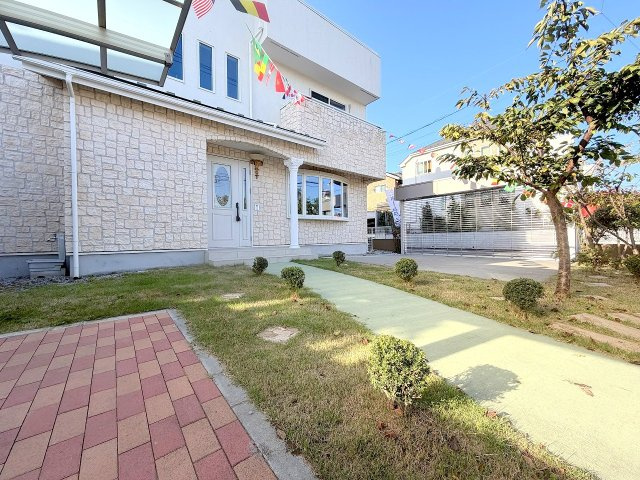 羽村市羽加美1丁目　ホームエレベーター付き3階建６LDKの庭