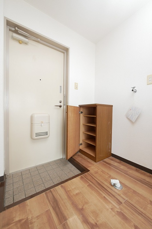 Calm西原の玄関|Calm西原404　1R　