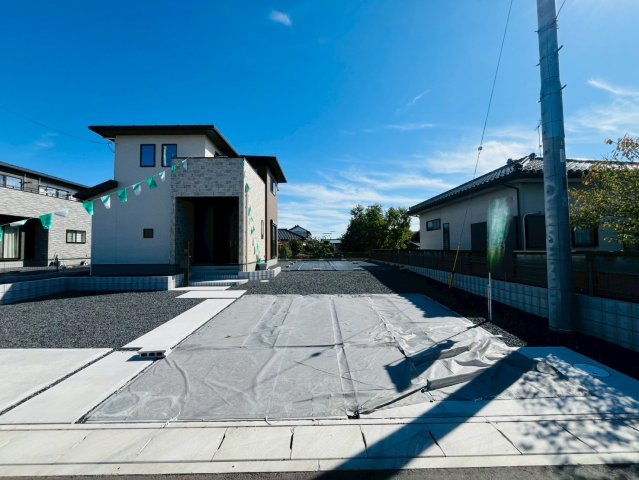 加須市下高柳　第13期　全7邸の駐車場|〇7号棟　駐車場〇
敷地の広い駐車ラクラクスペース♪
2025年11月撮影