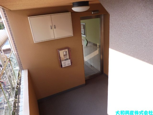 ドマーニIのロビー