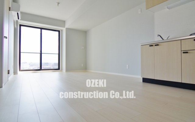 フェリチタ越谷駅前の居間・リビング