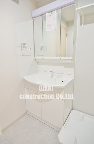 フェリチタ越谷駅前の独立洗面台