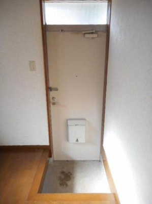 【玄関】 | 布施貸家