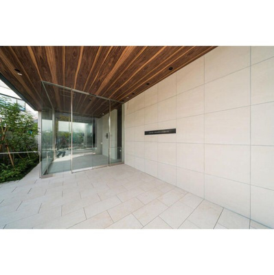 【エントランス】 | ルフォンプログレ赤羽