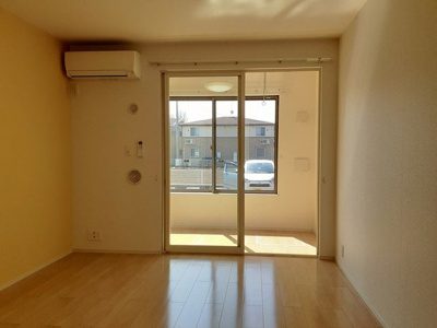 【居間・リビング】 | ローレル