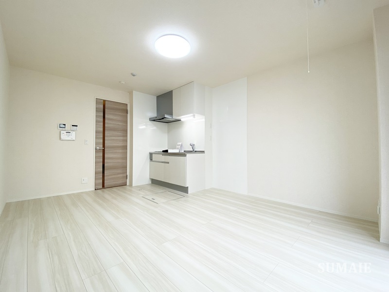 未来館oomiyaの洋室|白を基調とした内装です！