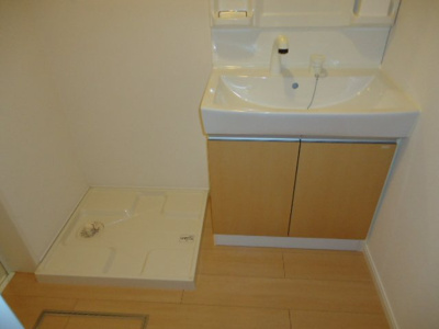 【独立洗面台】 | エバーレジデンス | 脱衣所