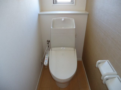 【トイレ】 | エバーレジデンス | シャワー付トイレ