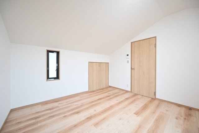 方南一丁目戸建の洋室|（洋室2）