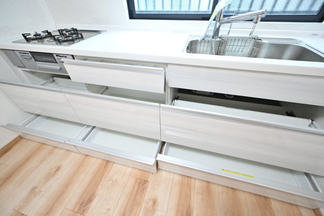 方南一丁目戸建のキッチン