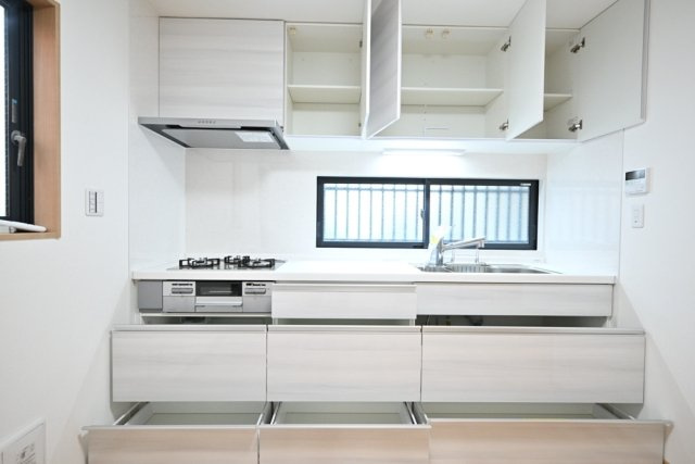 方南一丁目戸建のキッチン