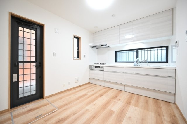 方南一丁目戸建の居間・リビング