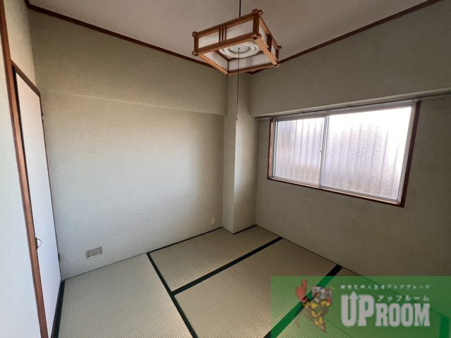 春日井シャトーの和室