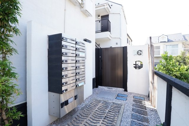 WATEI久我山のエントランス