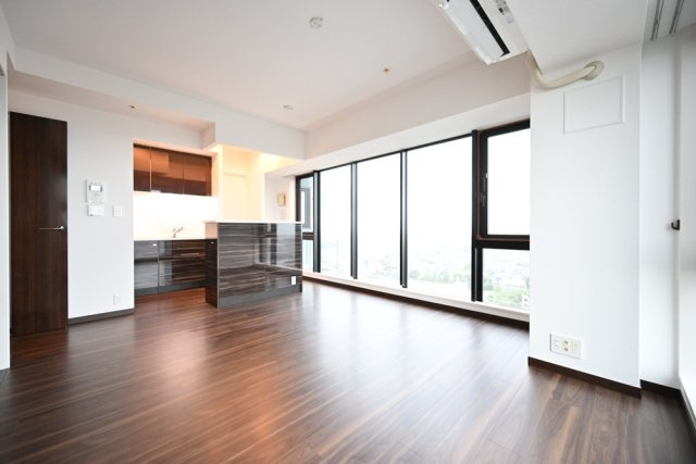 シティタワー大泉学園の居間・リビング