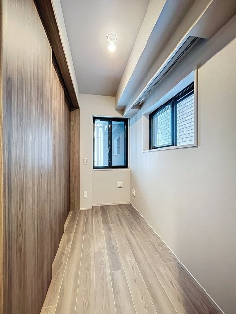 ピアース銀座レジデンスの洋室