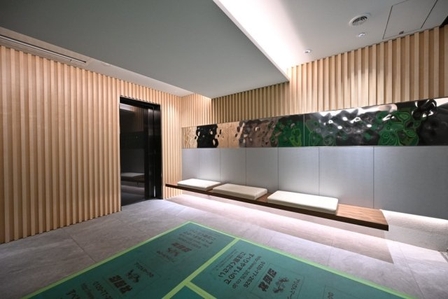 ピアース銀座レジデンスのエントランス