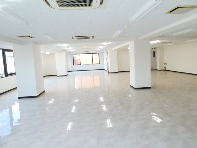 第6宝光ビルの内装